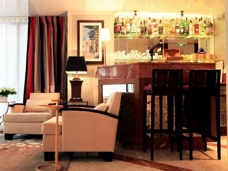 Folkestone Opera Otel