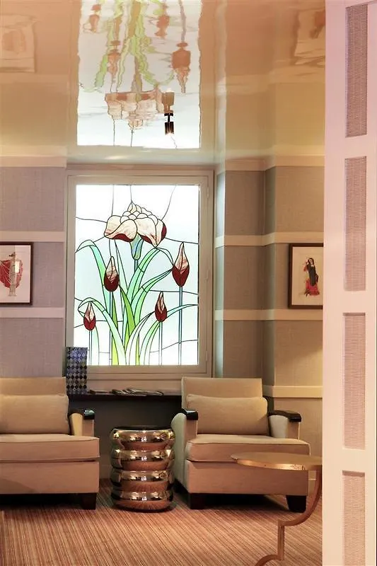 Folkestone Opera Otel 3*