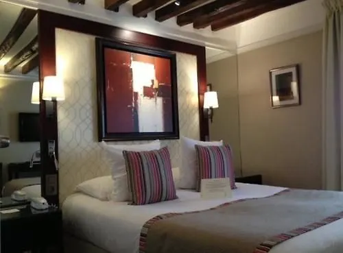 Otel Folkestone Opera Paris
