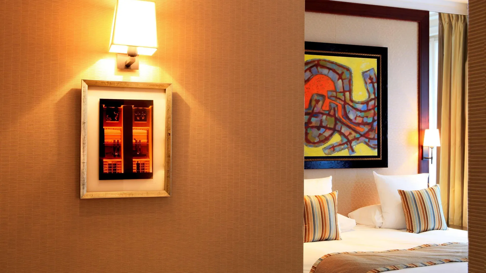 Folkestone Opéra Hotel París